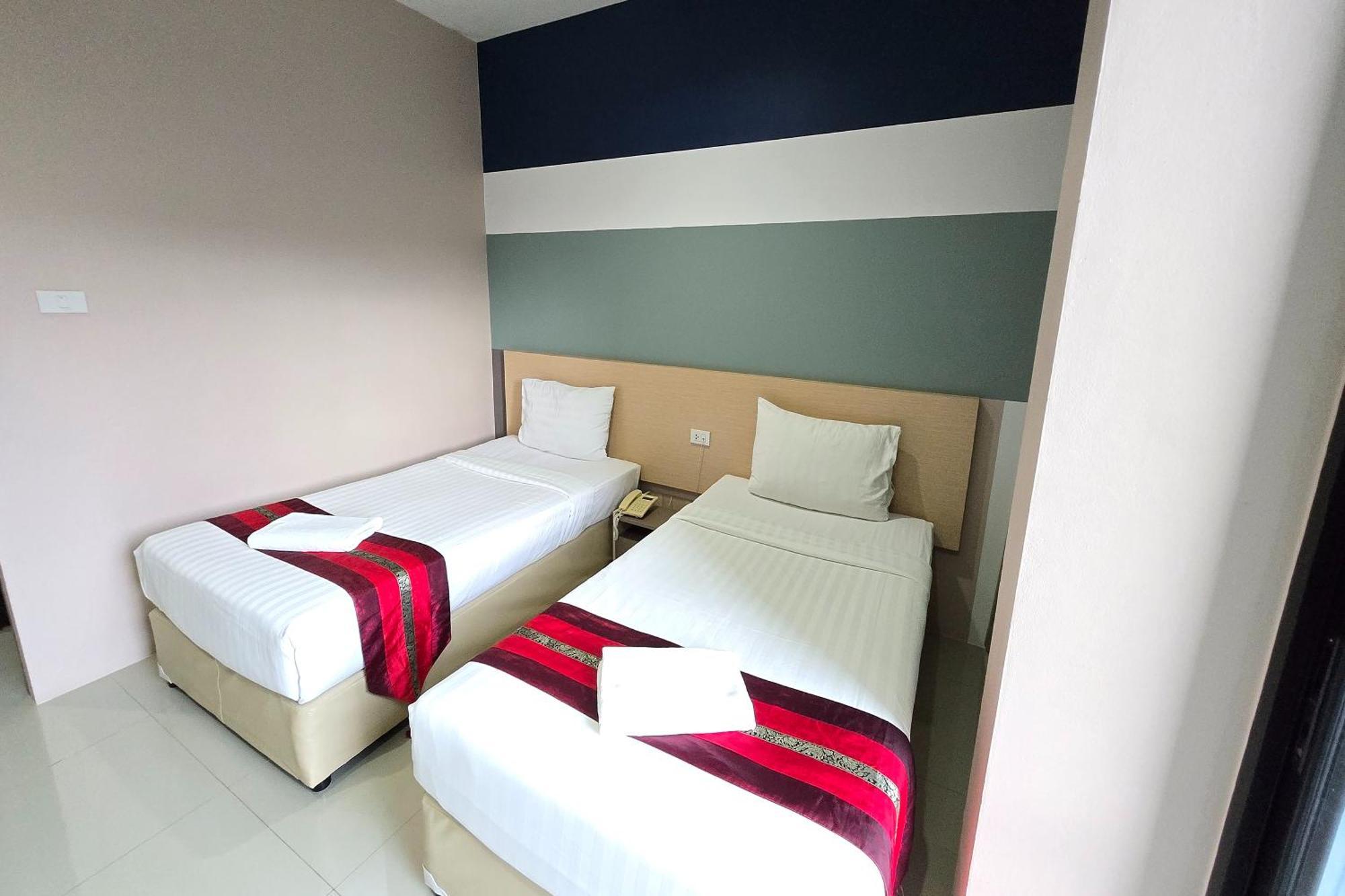 เจเจ เรสซิเดนซ์ ภูเก็ต Apartment Phuket ภายนอก รูปภาพ