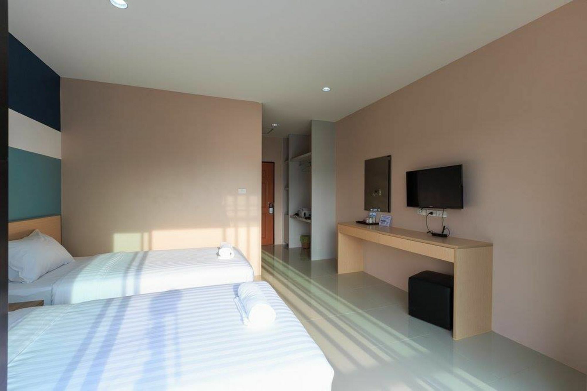 เจเจ เรสซิเดนซ์ ภูเก็ต Apartment Phuket ภายนอก รูปภาพ